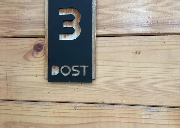 Villa Imanje Savcic *